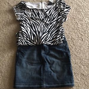 White House Black Market Jean Skirt